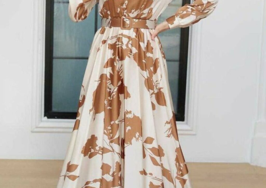 Modest summer outfit Printed Maxi Dress With a Neutral Hijab